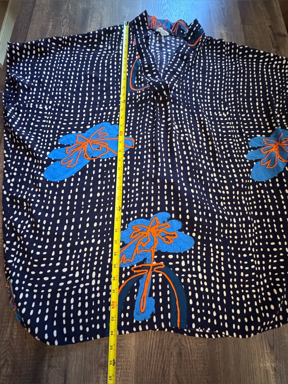 Bel Kazan V Neck  kimono-style Shirt Size S/M - Picture 6 of 7